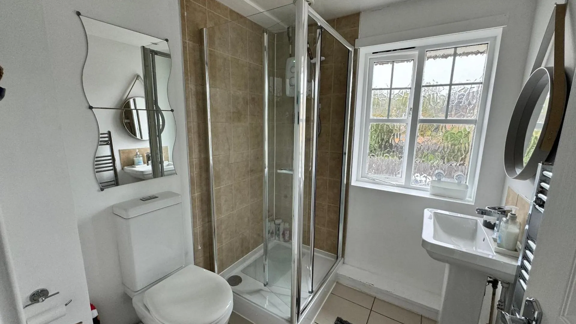 3 Bed House With Parking And Garden Near Tower Bridge Apartment London 0*,  United Kingdom